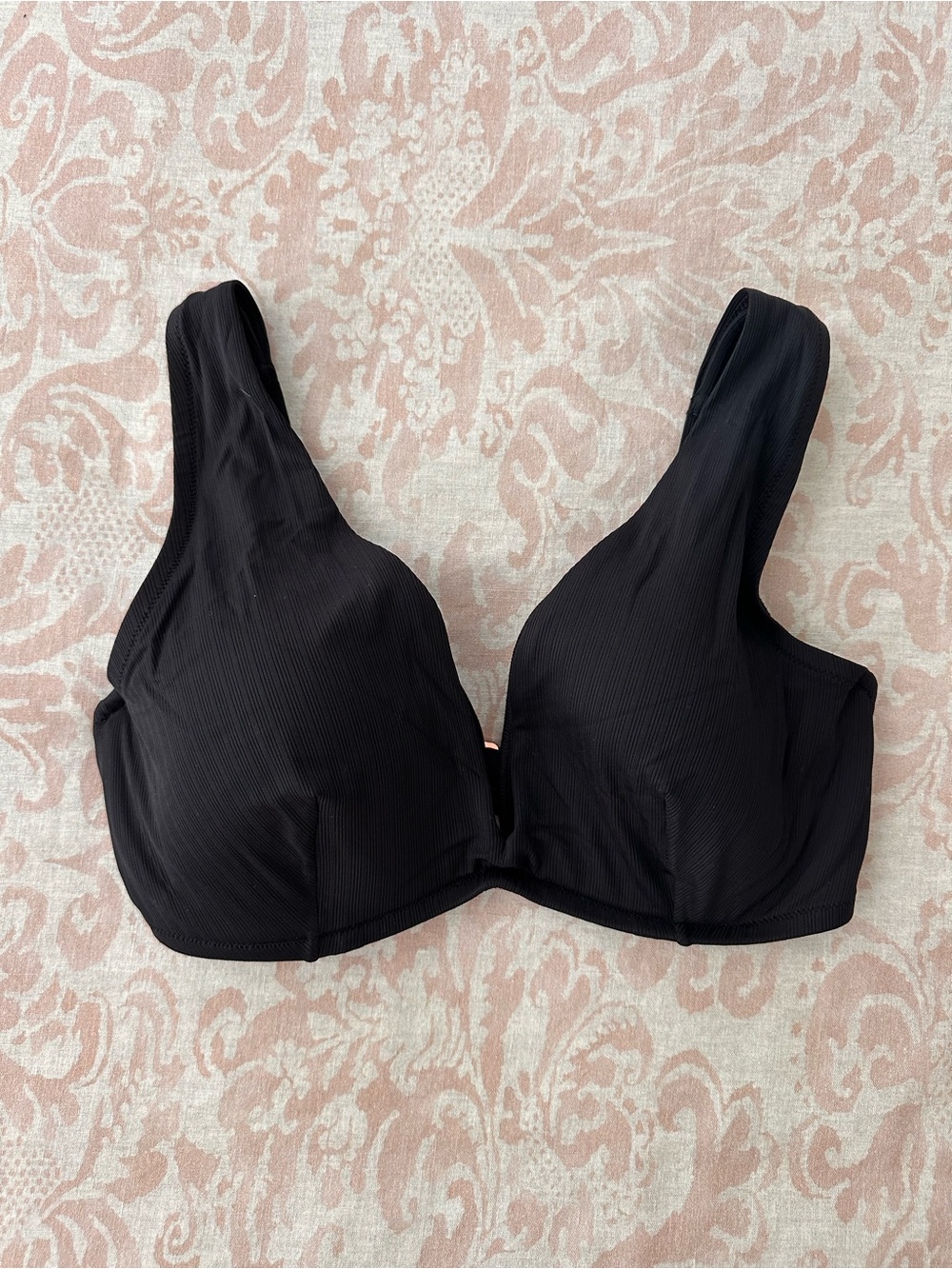 Shade & Shore Women’s Black Seamless Support Bra 36DD